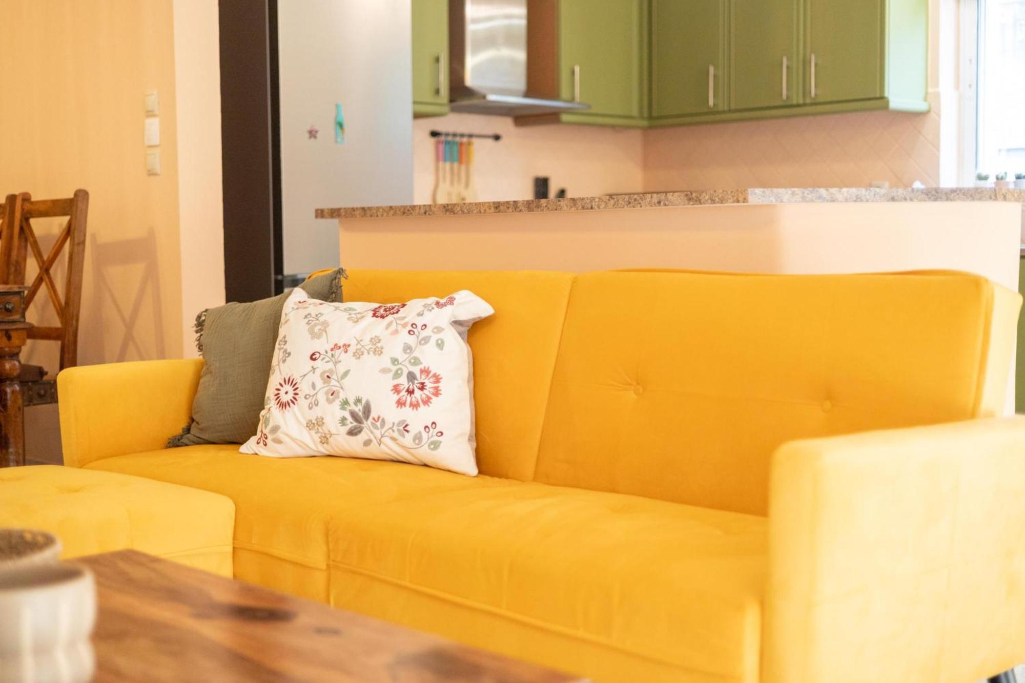Luxury And Spacious Apt For 6 Guests Атина Екстериор снимка