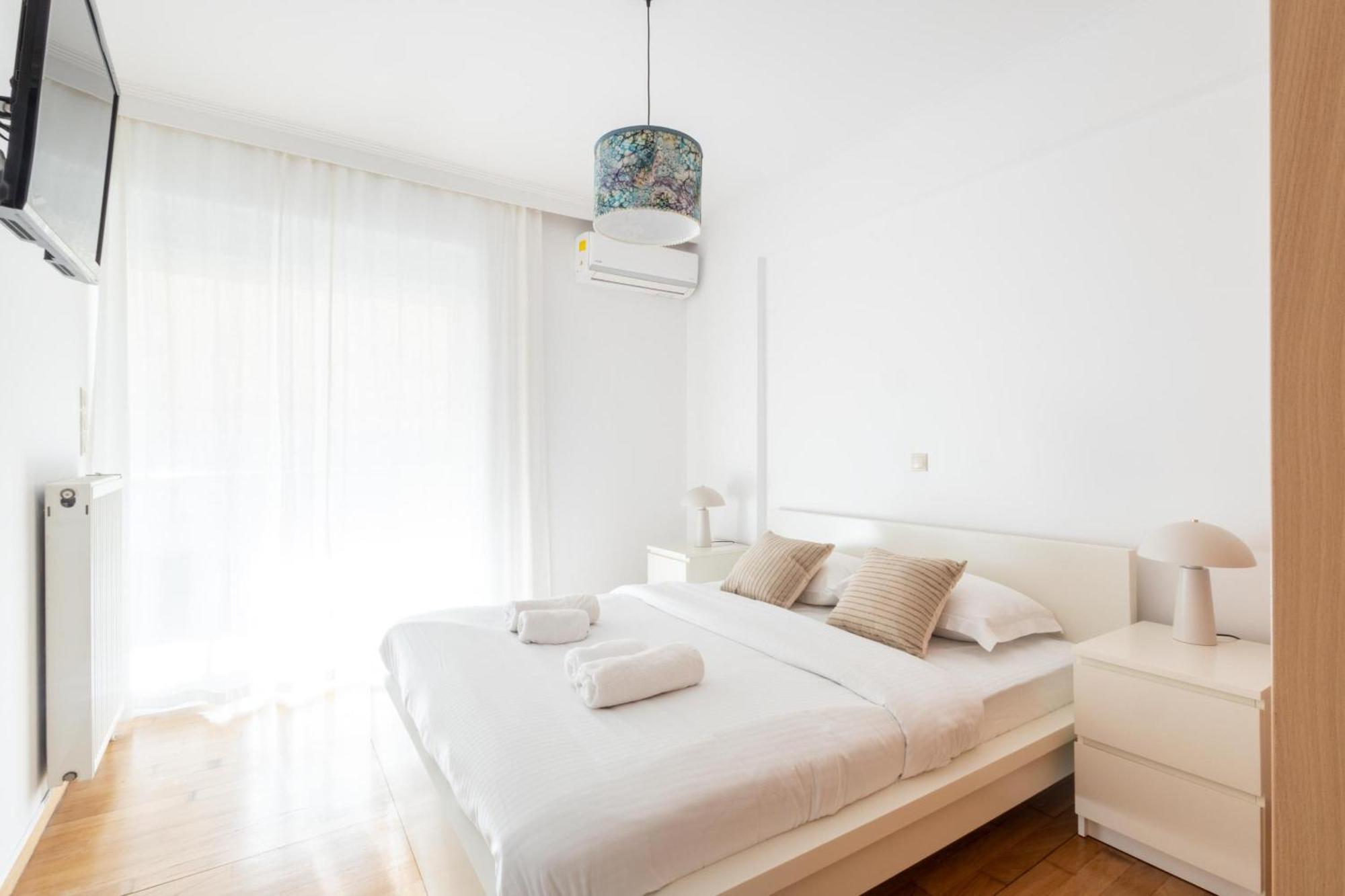 Luxury And Spacious Apt For 8 Guests New Features April 2025 Атина Екстериор снимка