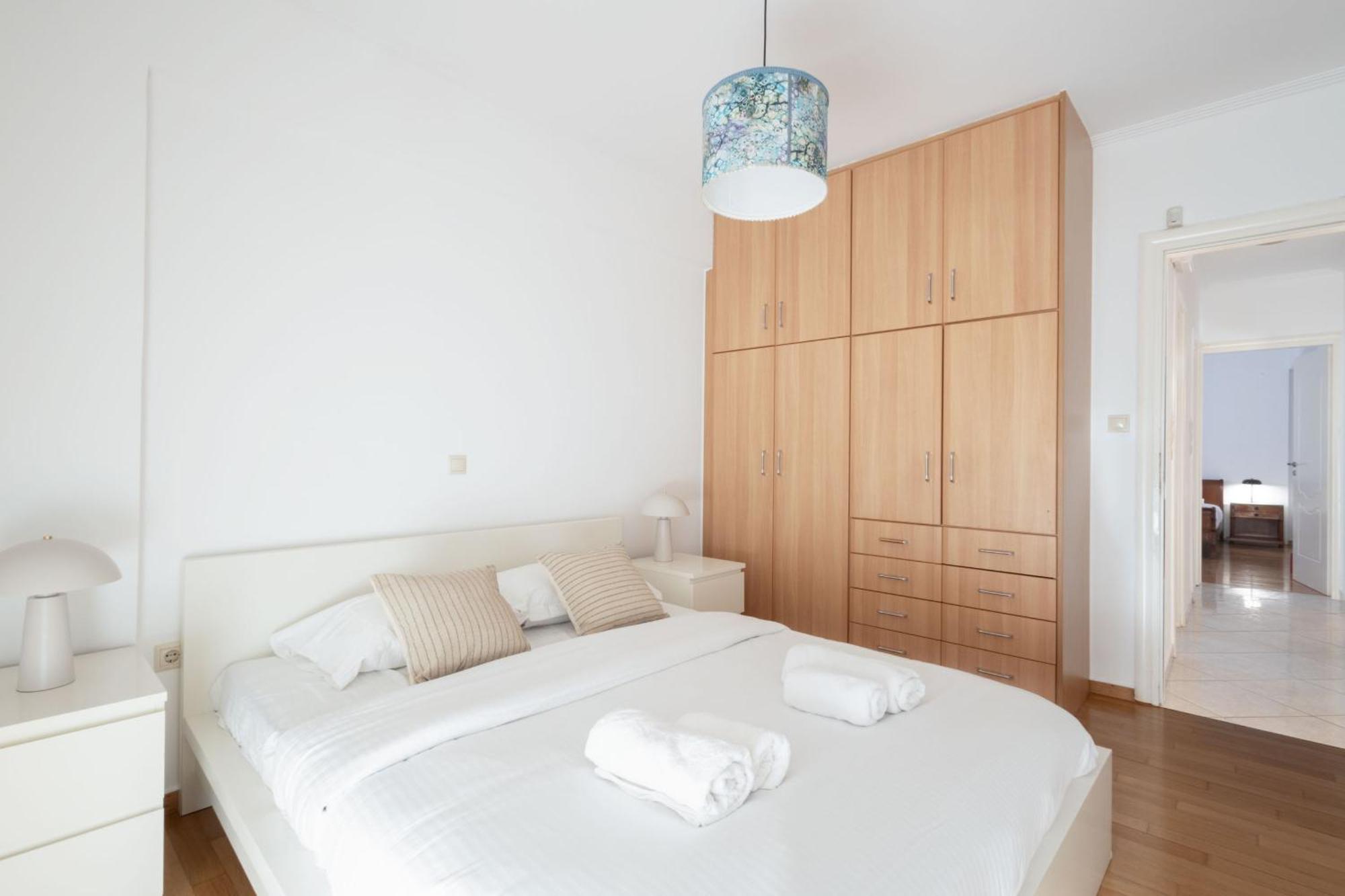 Luxury And Spacious Apt For 6 Guests Атина Екстериор снимка