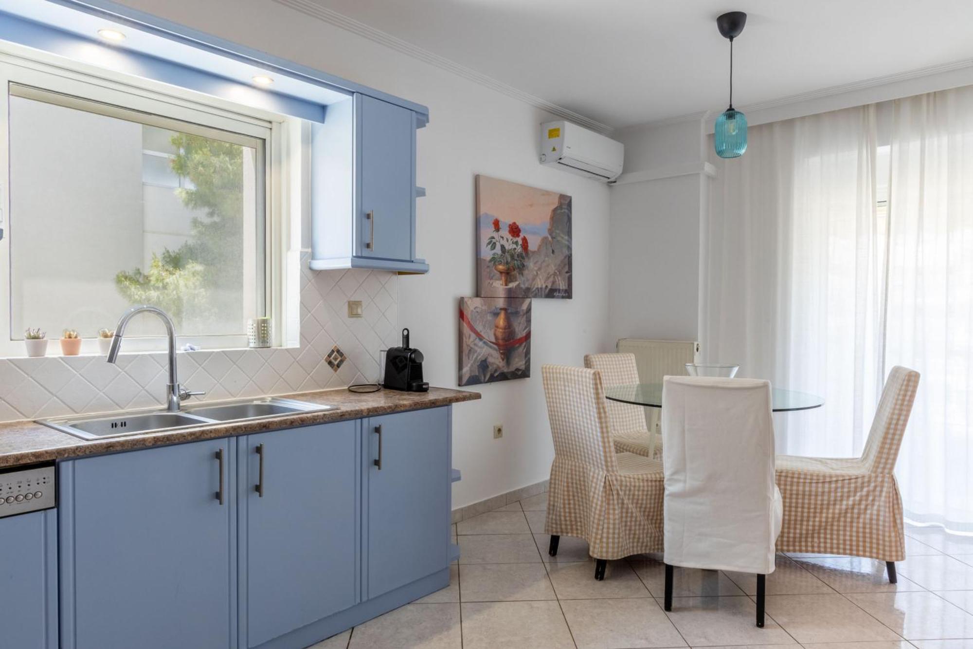 Luxury And Spacious Apt For 8 Guests New Features April 2025 Атина Екстериор снимка